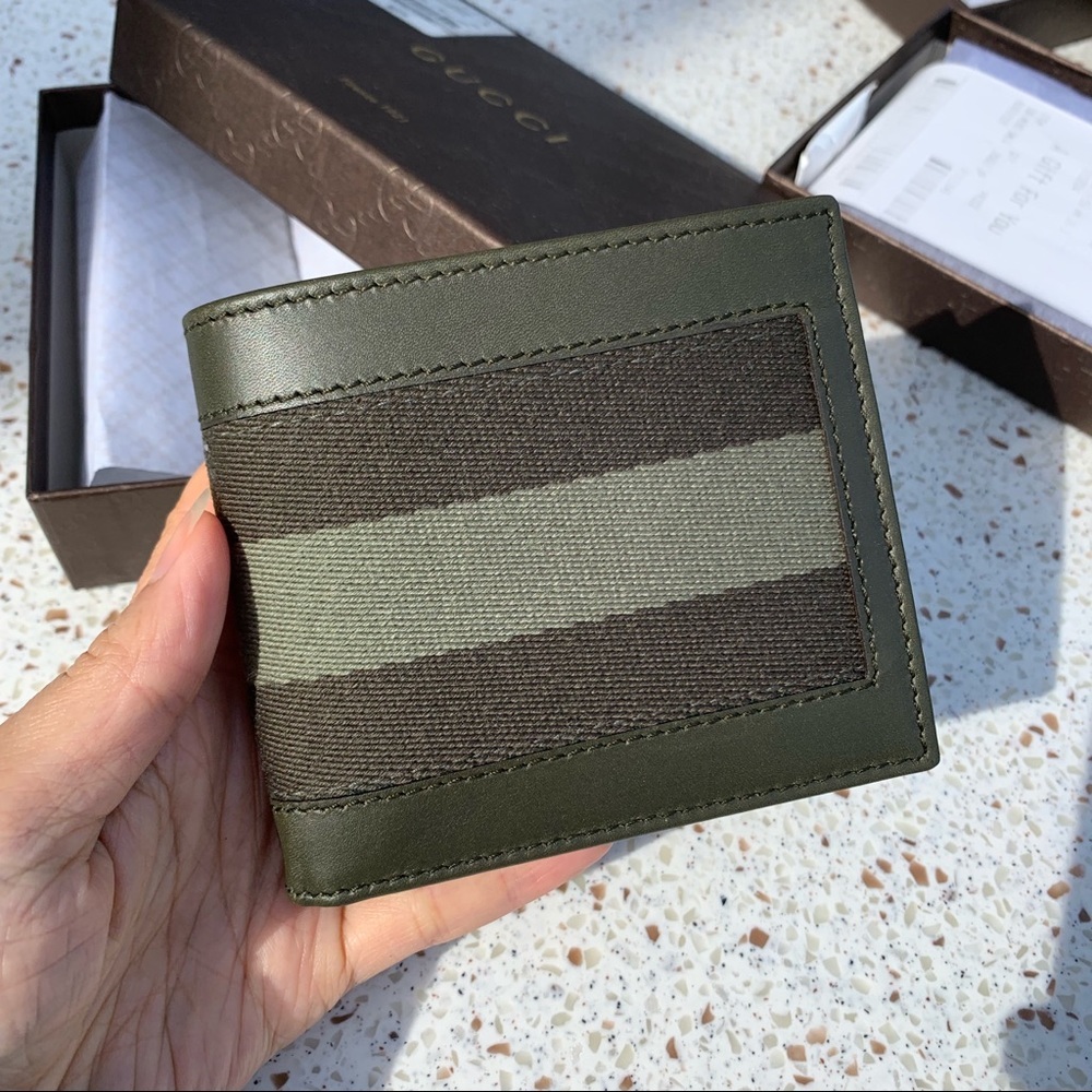 NWT Authentic Gucci Striped Bifold Canvas Wallet
